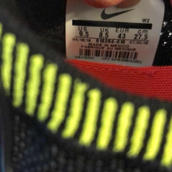 Nike Air Zoom Mariah Flyknit Racer Shoes main image 7